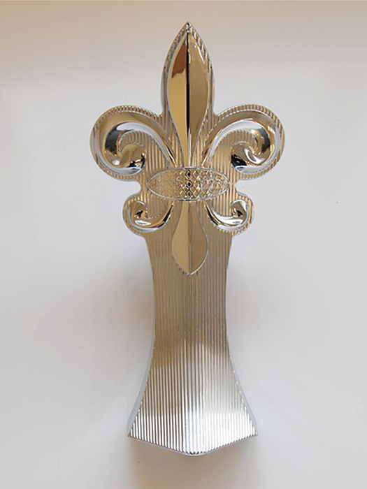 акриловые ванны Леонесса на ножках "лилия"